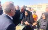 افتتاح پروژه سالن ورزشی روستای کره شهبازی  باحضورمسئولان استانی توسط مادر شهید جمشید افشین نیا